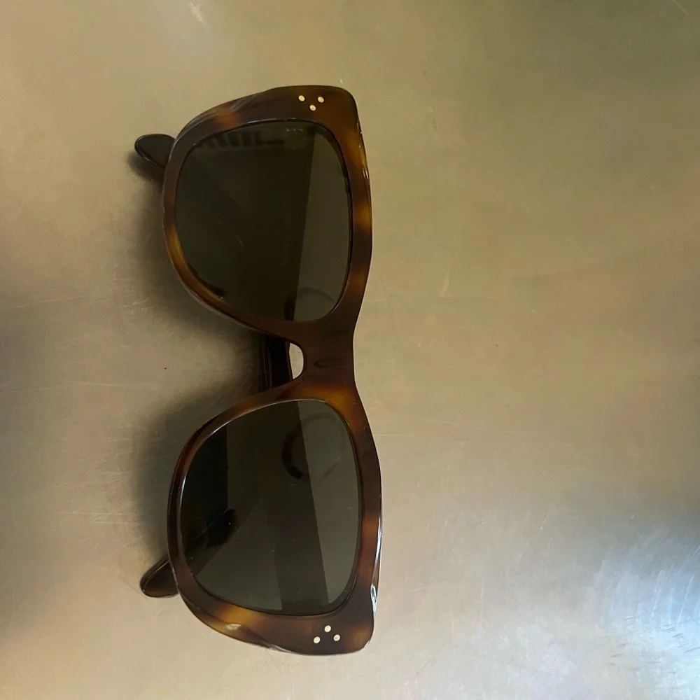 Celine polarized cat eye sunglasses - Picture 2 of 4